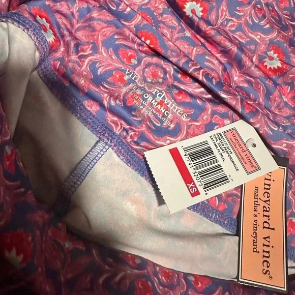 Vineyard Vines Athletic Set NWT skirt and top (sold together) XS katma floral - Picture 10 of 10